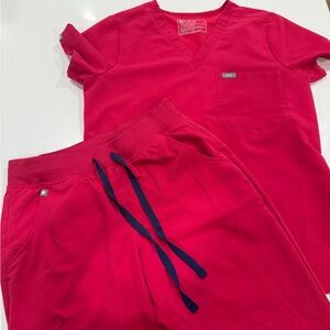 FIGS Women's Scrub Set in Ultra Rose